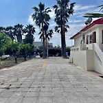 Hippocrates House Villa *