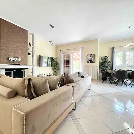 Villa Hippocrates House *