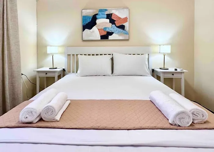 וילה Hippocrates House *