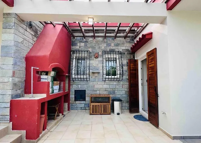 וילה Hippocrates House *