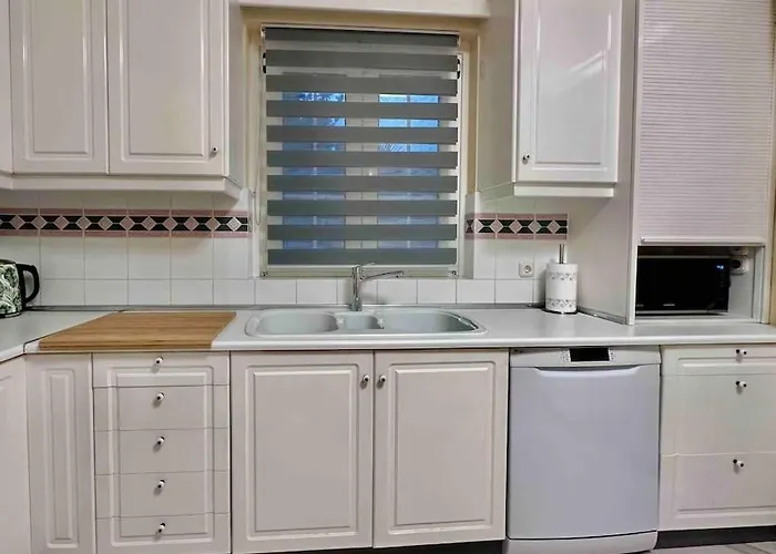 וילה Hippocrates House *