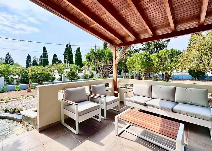 וילה Hippocrates House